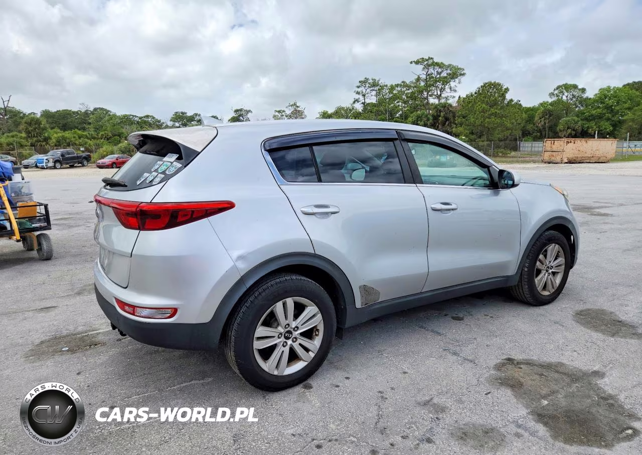 2019 Kia Sportage Lx VIN:KNDPM3AC6K7622139 - 3