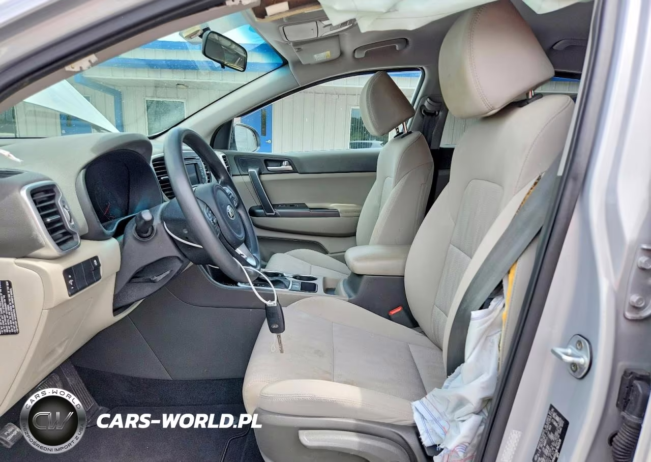 2019 Kia Sportage Lx VIN:KNDPM3AC6K7622139 - 7