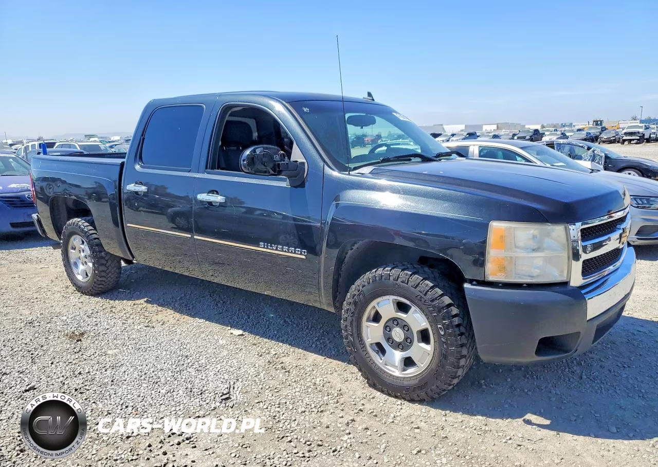 2010 Chevrolet Silverado C1500 Ls VIN:3GCRCREA9AG127170 - 4