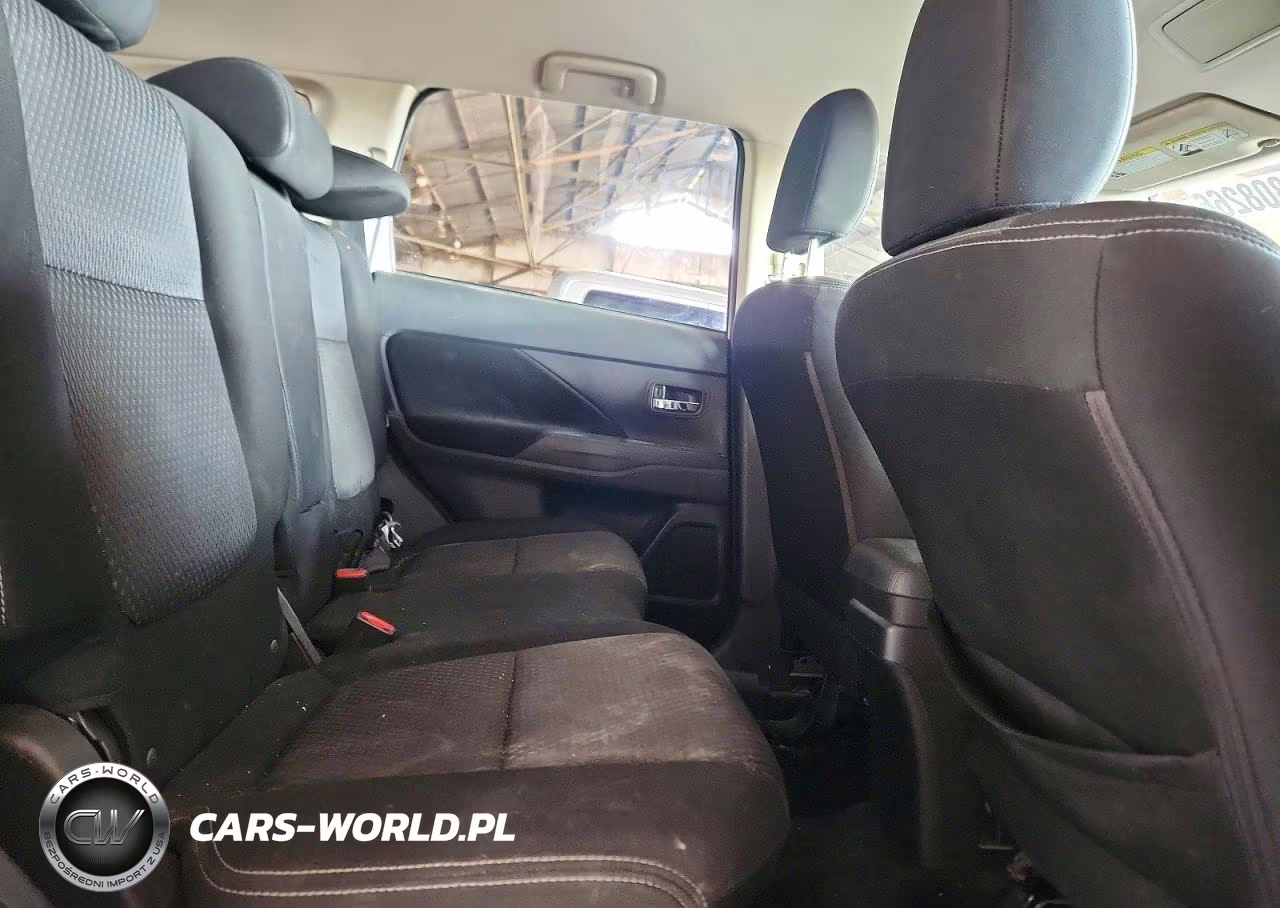 2016 Mitsubishi Outlander Se VIN:JA4AD3A33GZ001243 - 11