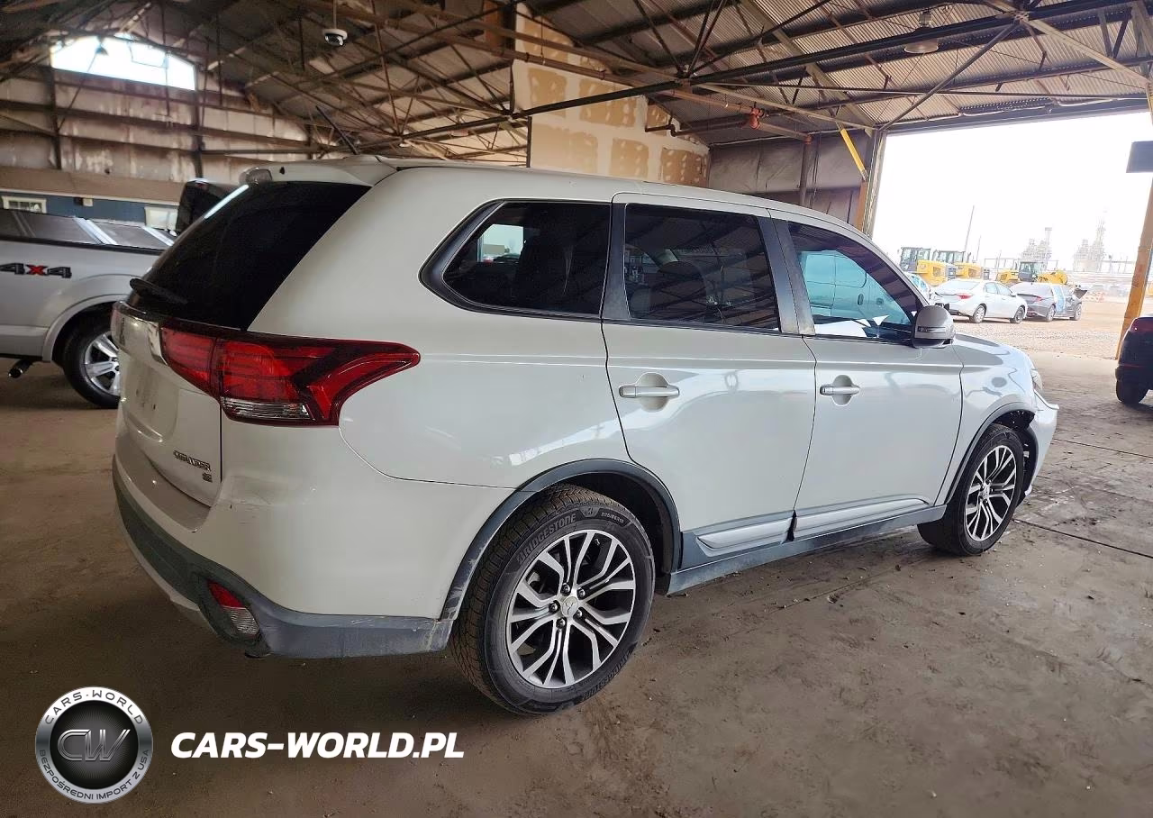 2016 Mitsubishi Outlander Se VIN:JA4AD3A33GZ001243 - 3