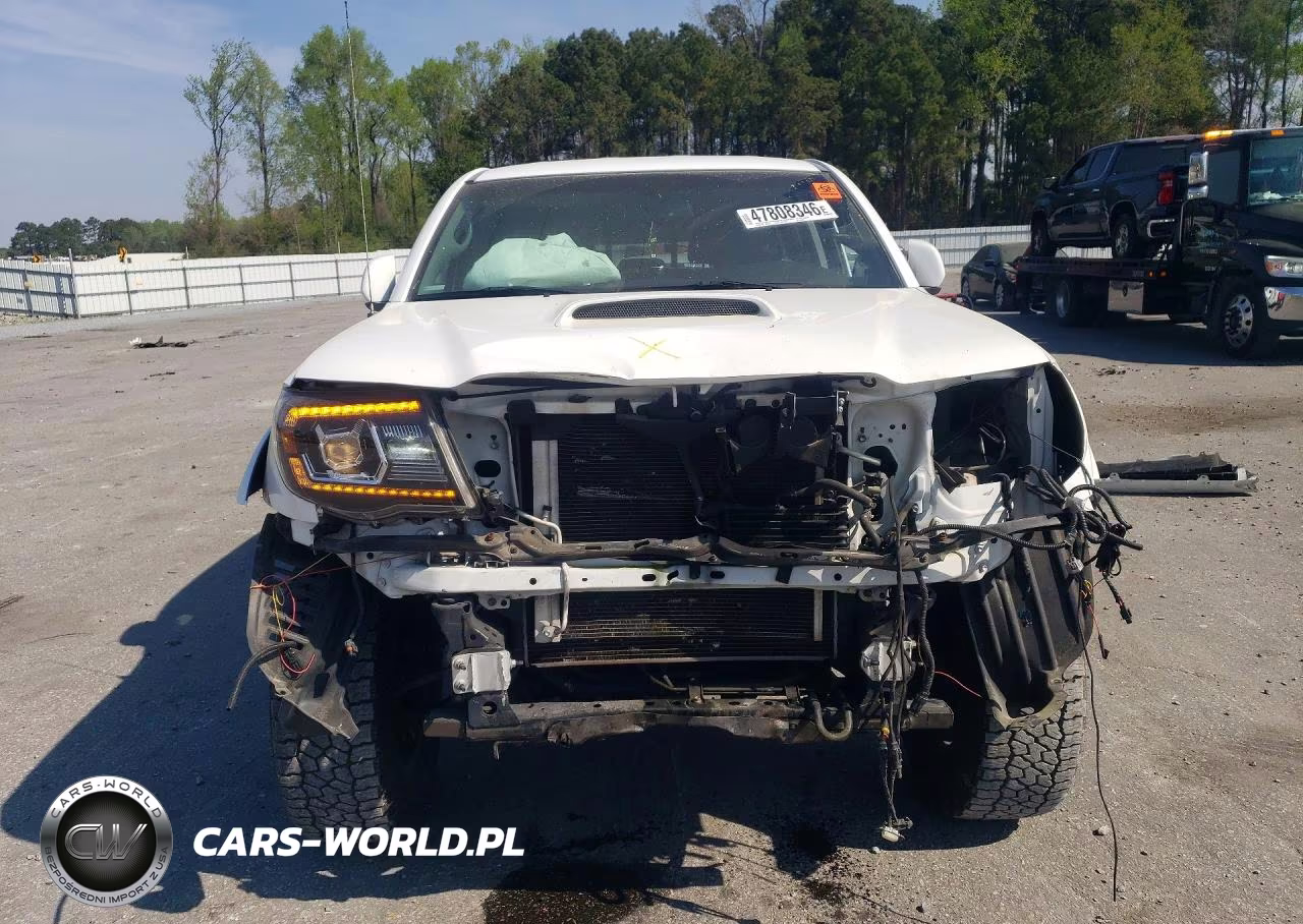 2011 Toyota Tacoma Prerunner V6 VIN:5TFJU4GN8BX009640 - 5
