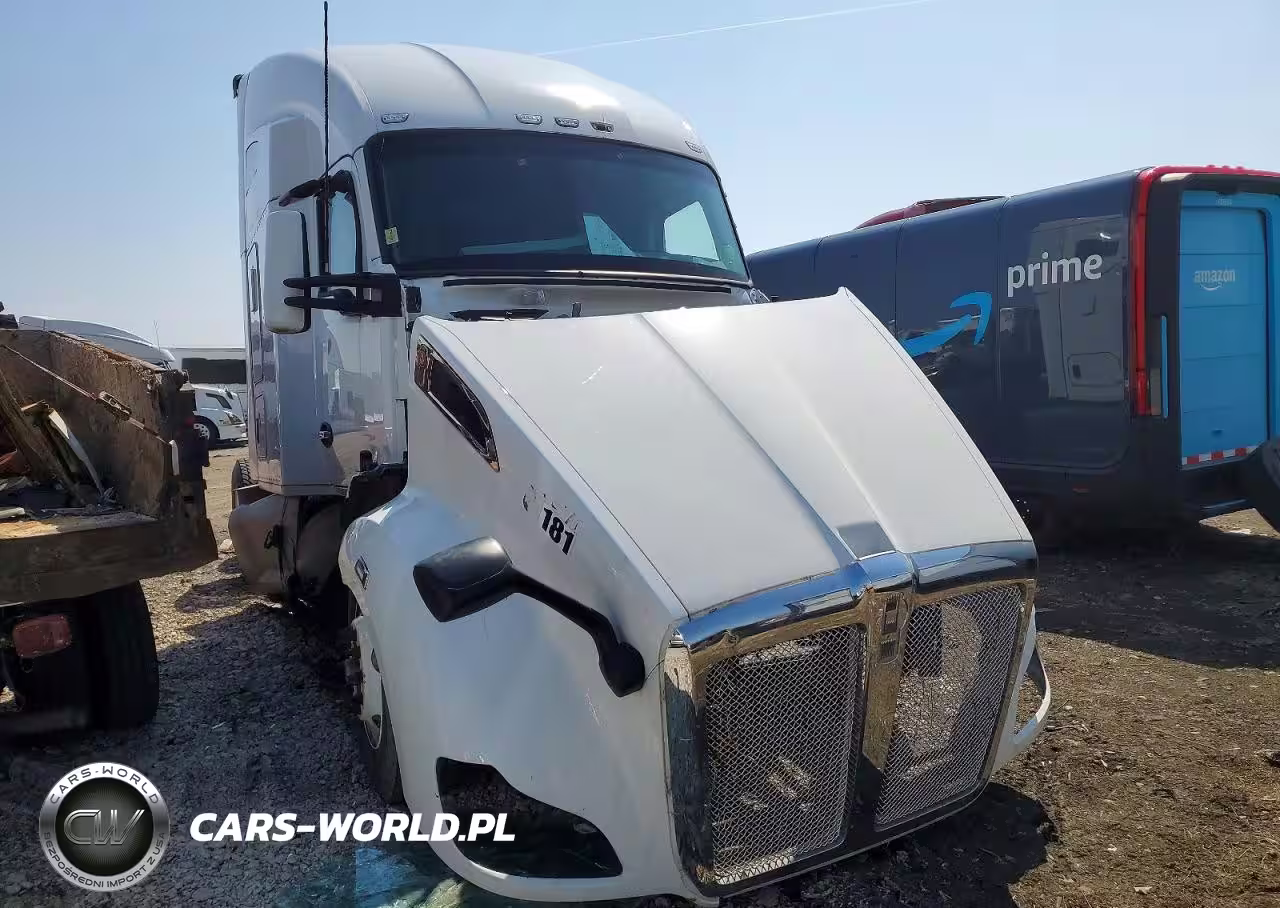 2021 Kenworth T680 Semi Truck
