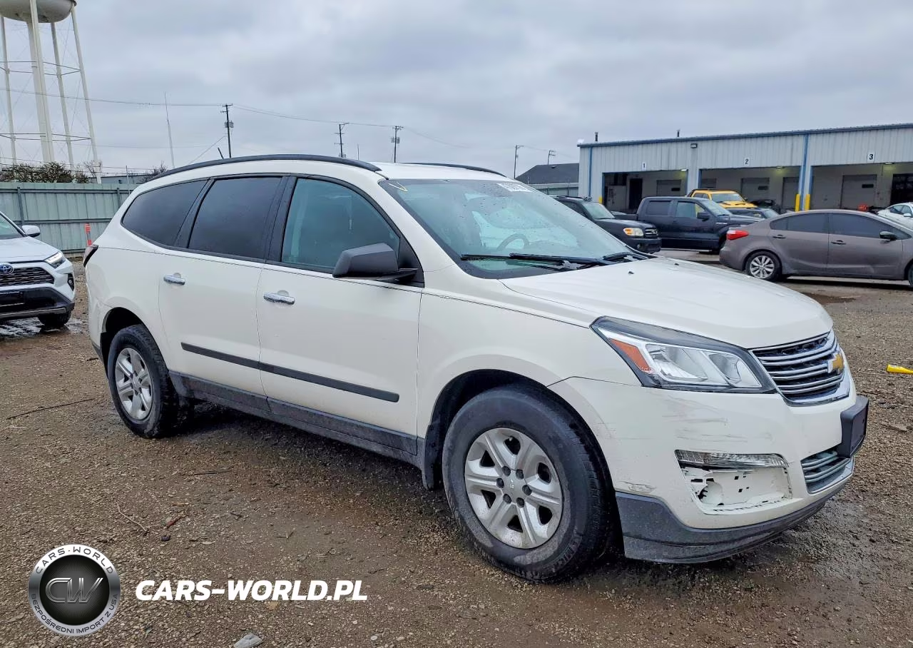 2015 Chevrolet Traverse Ls VIN:1GNKRFKD9FJ259002 - 4