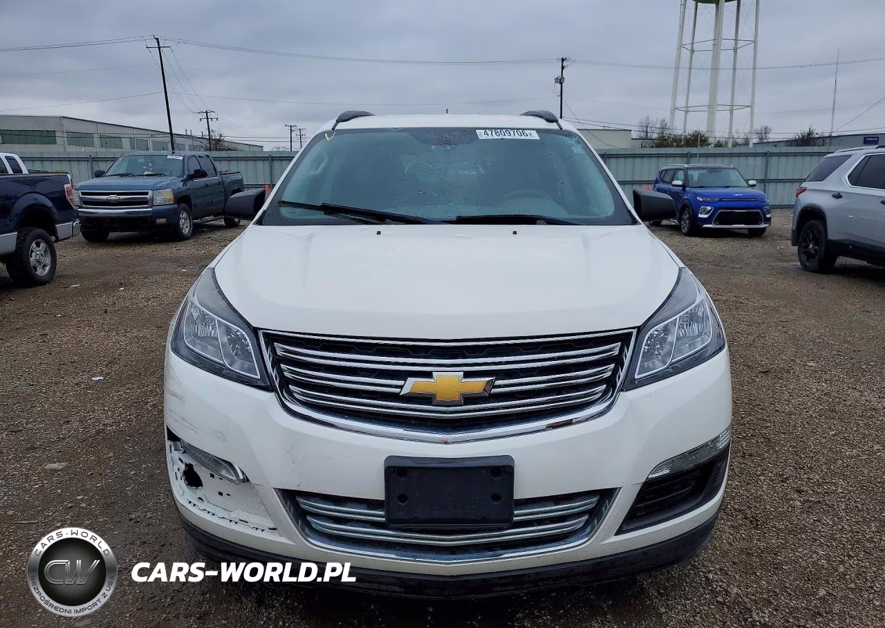2015 Chevrolet Traverse Ls VIN:1GNKRFKD9FJ259002 - 5
