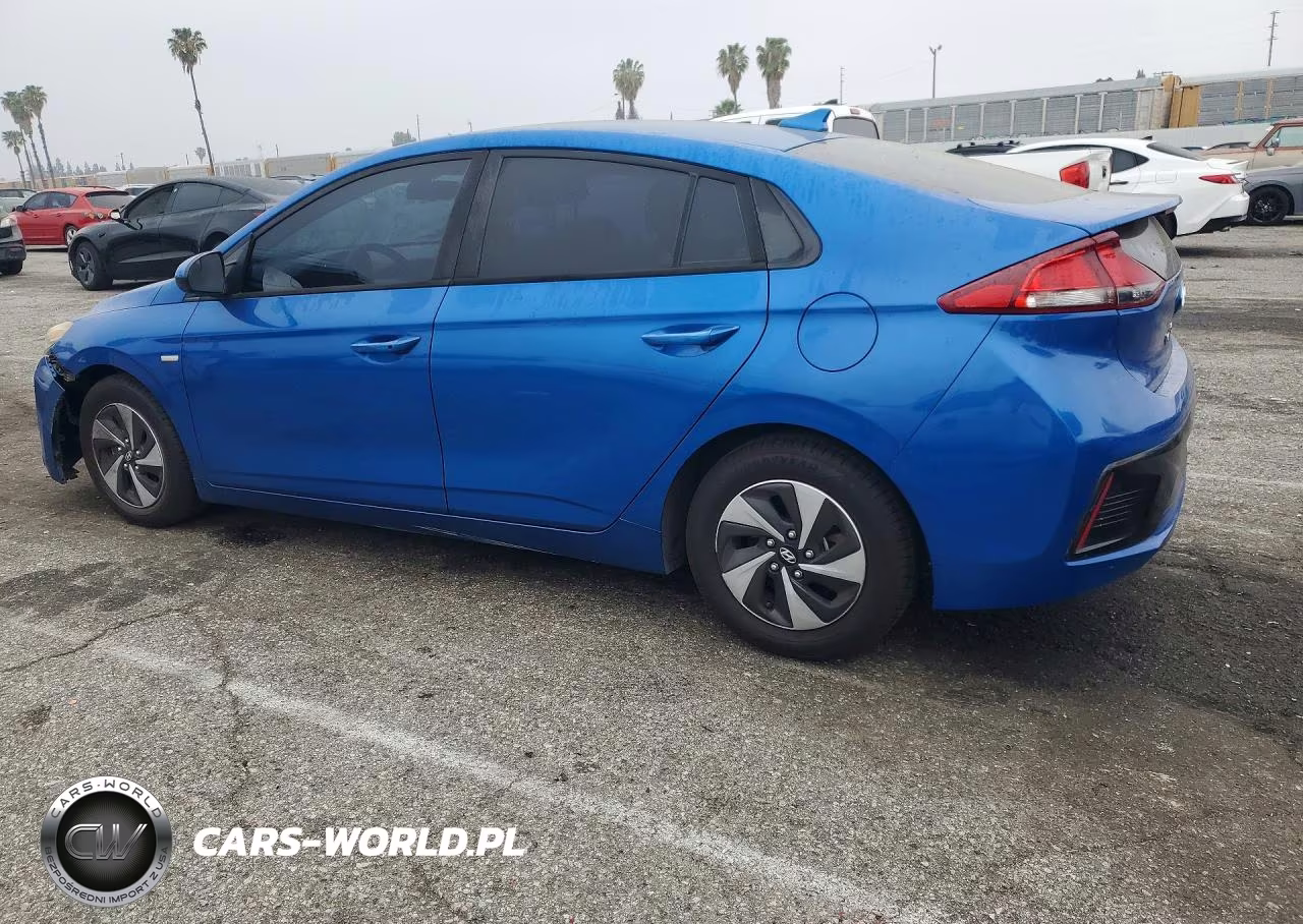 2018 Hyundai Ioniq Hybrid Blue VIN:KMHC65LC0JU089783 - 2
