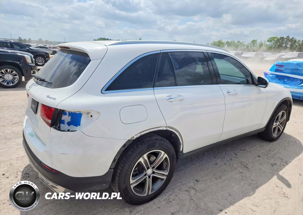 2017 Mercedes-Benz Glc 300 4Matic VIN:WDC0G4KB0HF189821 - 3