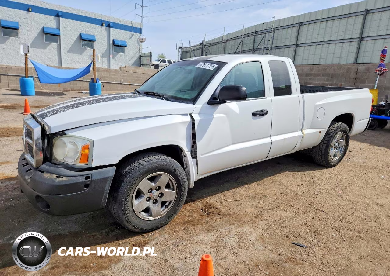 2005 Dodge Dakota Slt