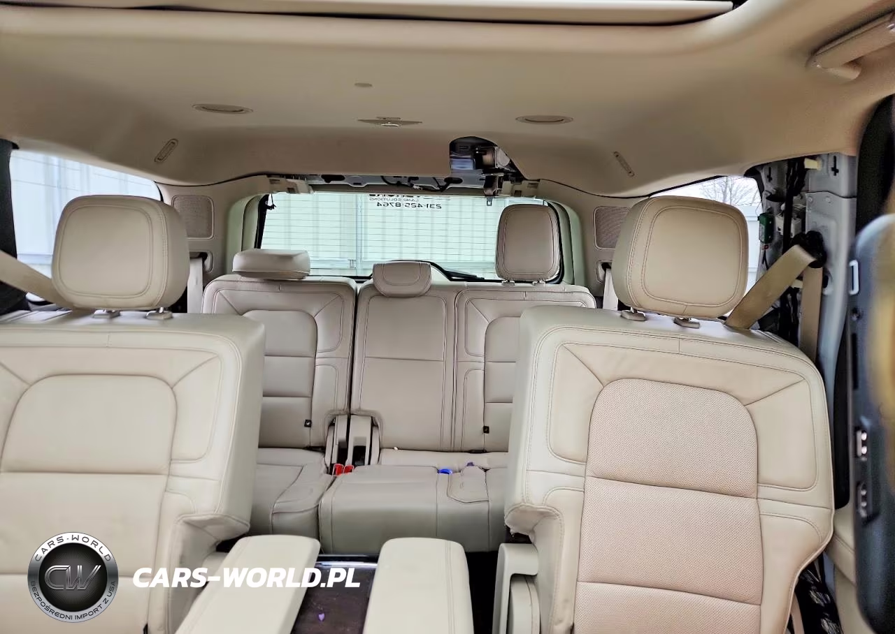 2019 Lincoln Navigator Reserve VIN:5LMJJ2LT9KEL11458 - 10