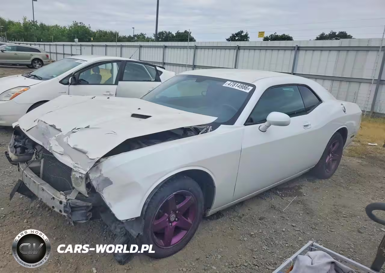 2009 Dodge Challenger Se