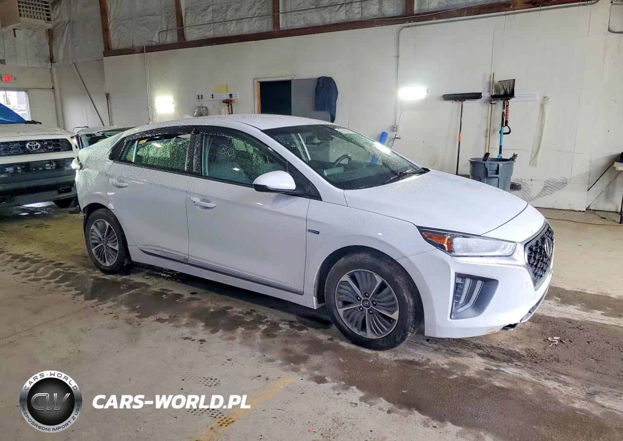 2020 Hyundai Ioniq VIN:KMHC65LD1LU203740 - 4