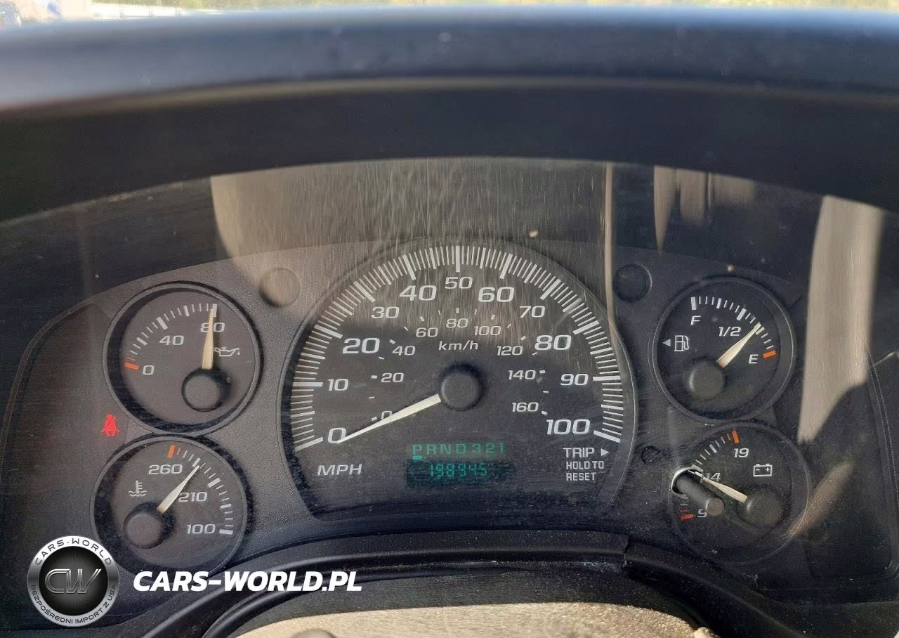 2005 GMC Savana Box Truck VIN:1GDGG31V951901466 - 9