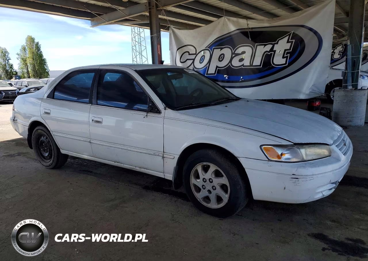 1999 Toyota Camry Xle V6 VIN:JT2BF28K6X0162856 - 4
