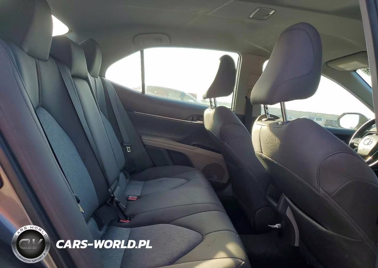 2019 Toyota Camry Hybrid Le VIN:4T1B31HK6KU510405 - 10