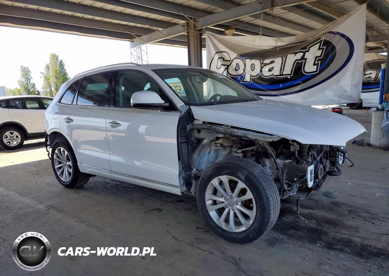 2015 Audi Q5 Premium Plus VIN:WA1LFAFP3FA143091 - 4