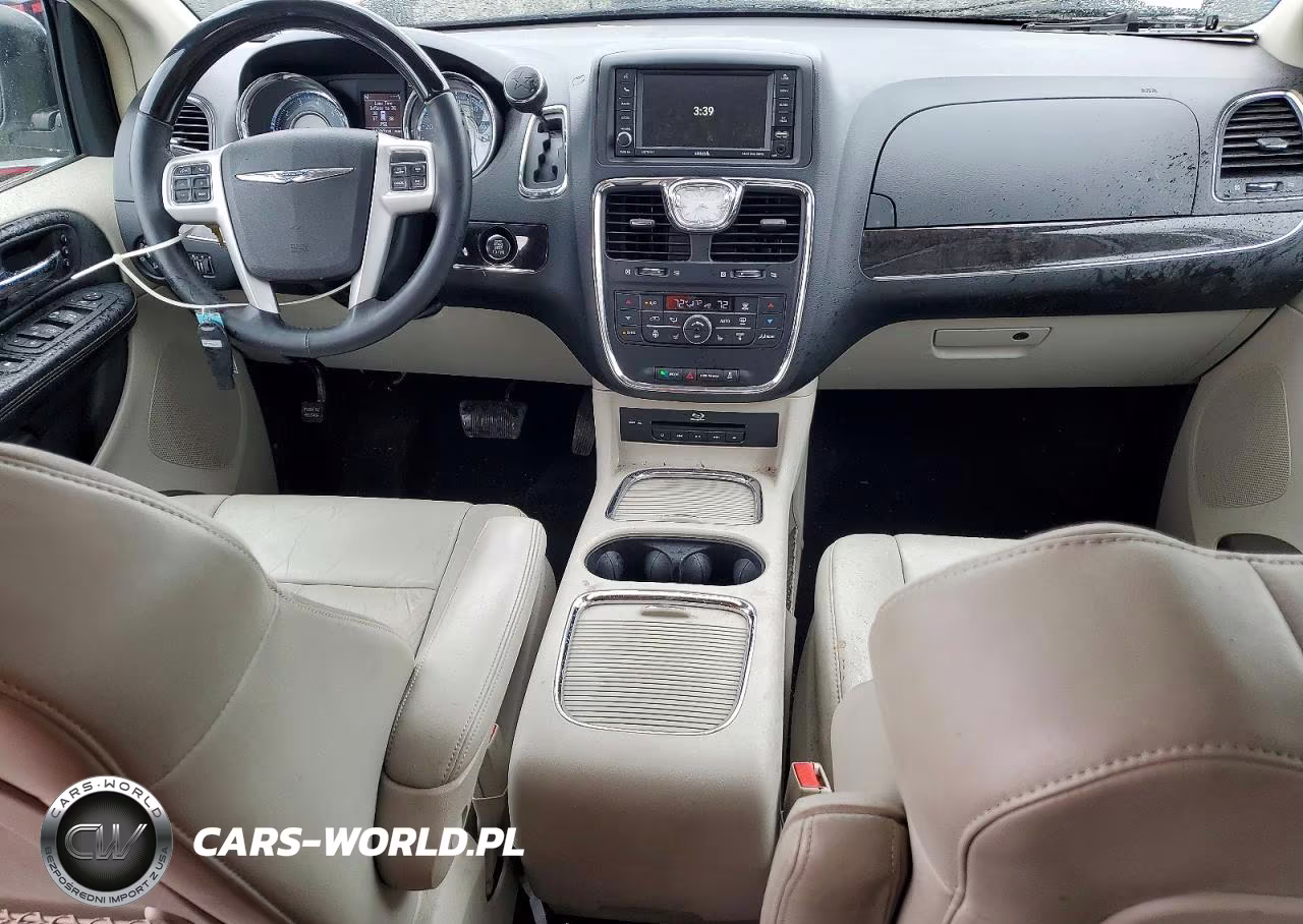2015 Chrysler Town & Country Limited Platinum VIN:2C4RC1GG8FR754883 - 8