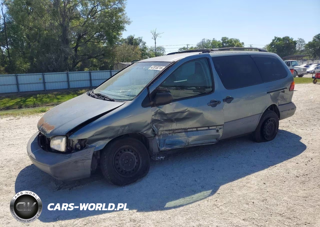 2000 Toyota Sienna Le