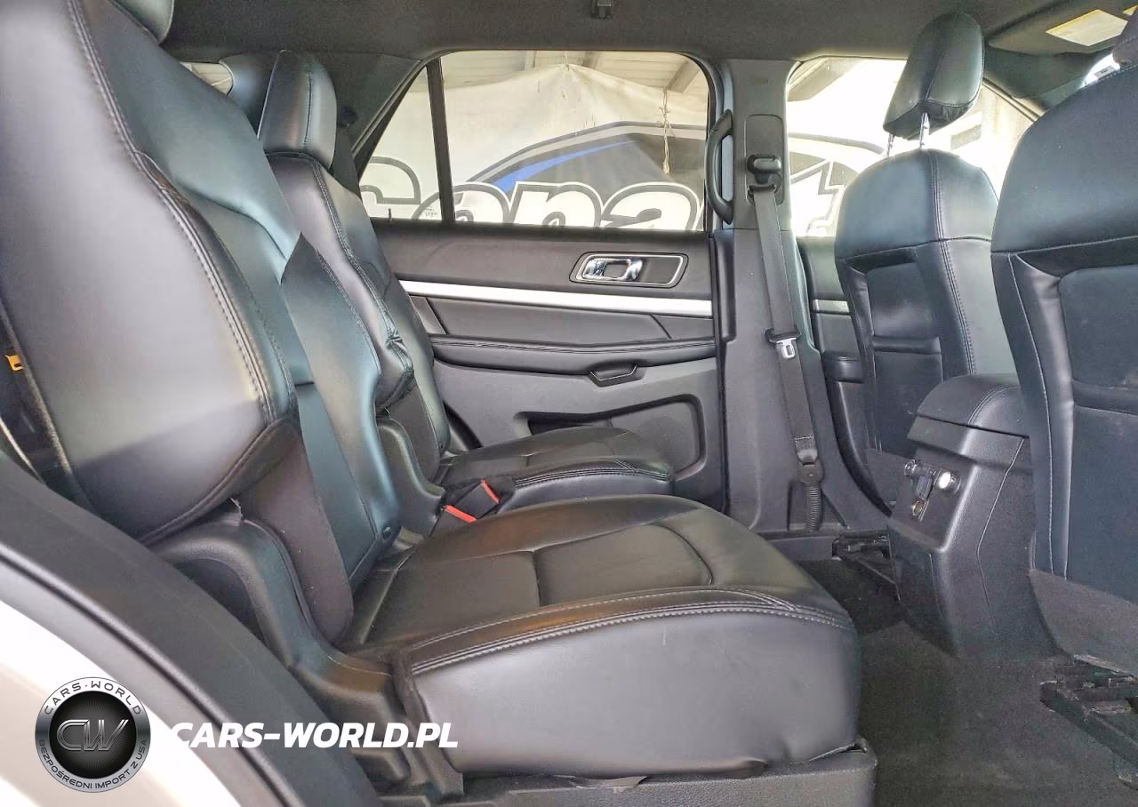 2019 Ford Explorer Xlt VIN:1FM5K7D82KGA90394 - 11