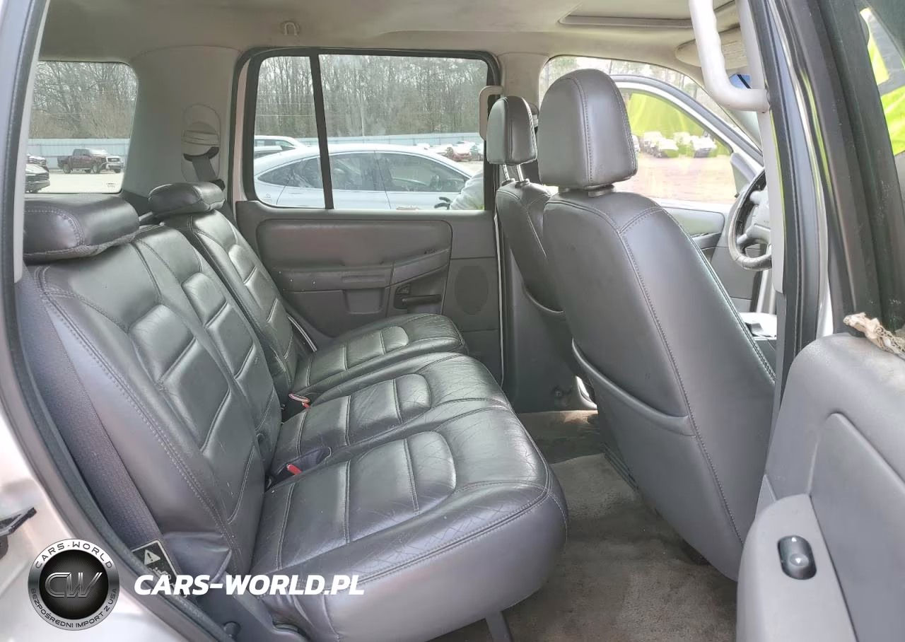 2002 Ford Explorer Xlt VIN:1FMZU63E72UC45052 - 10