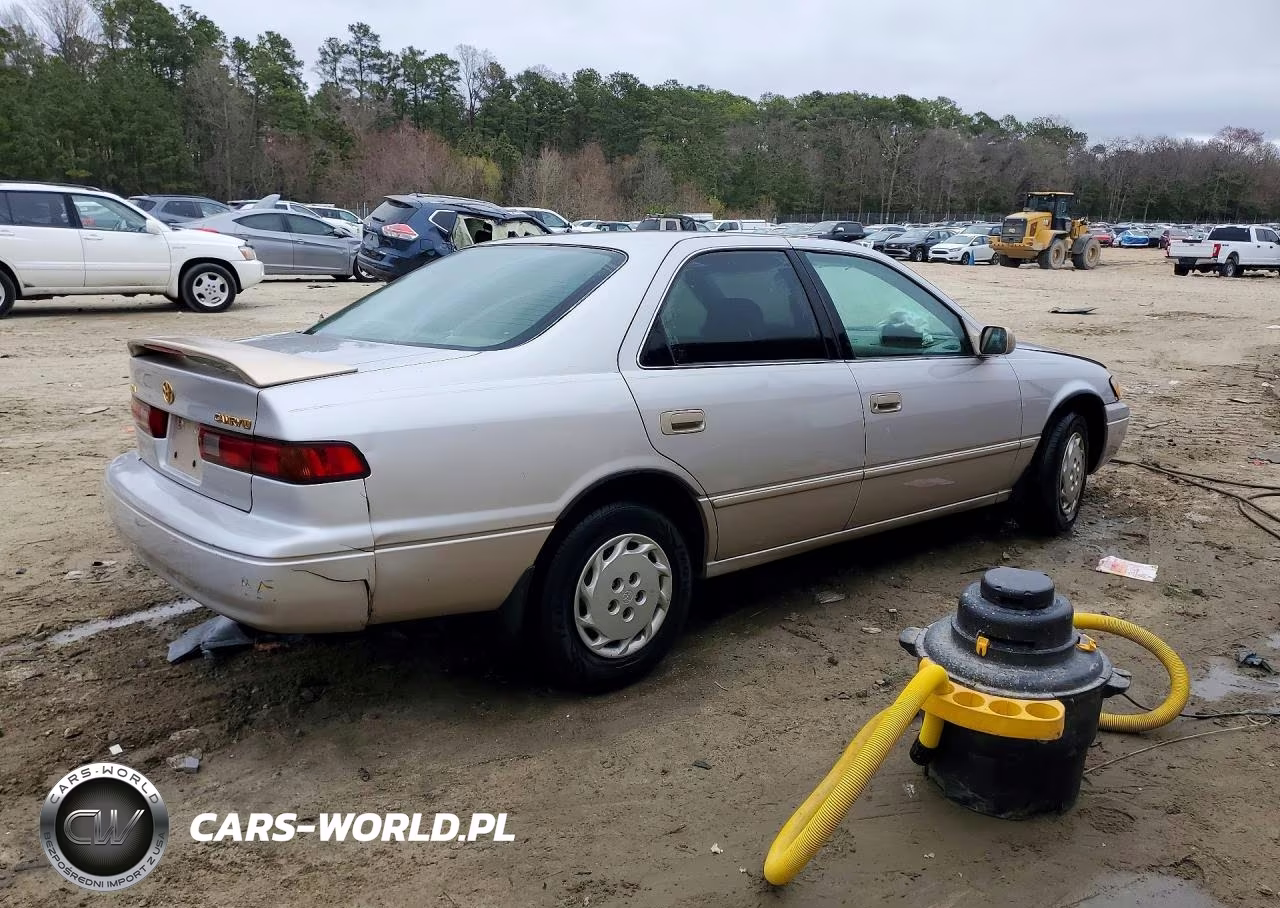 1998 Toyota Camry Le VIN:4T1BG22K4WU287449 - 3