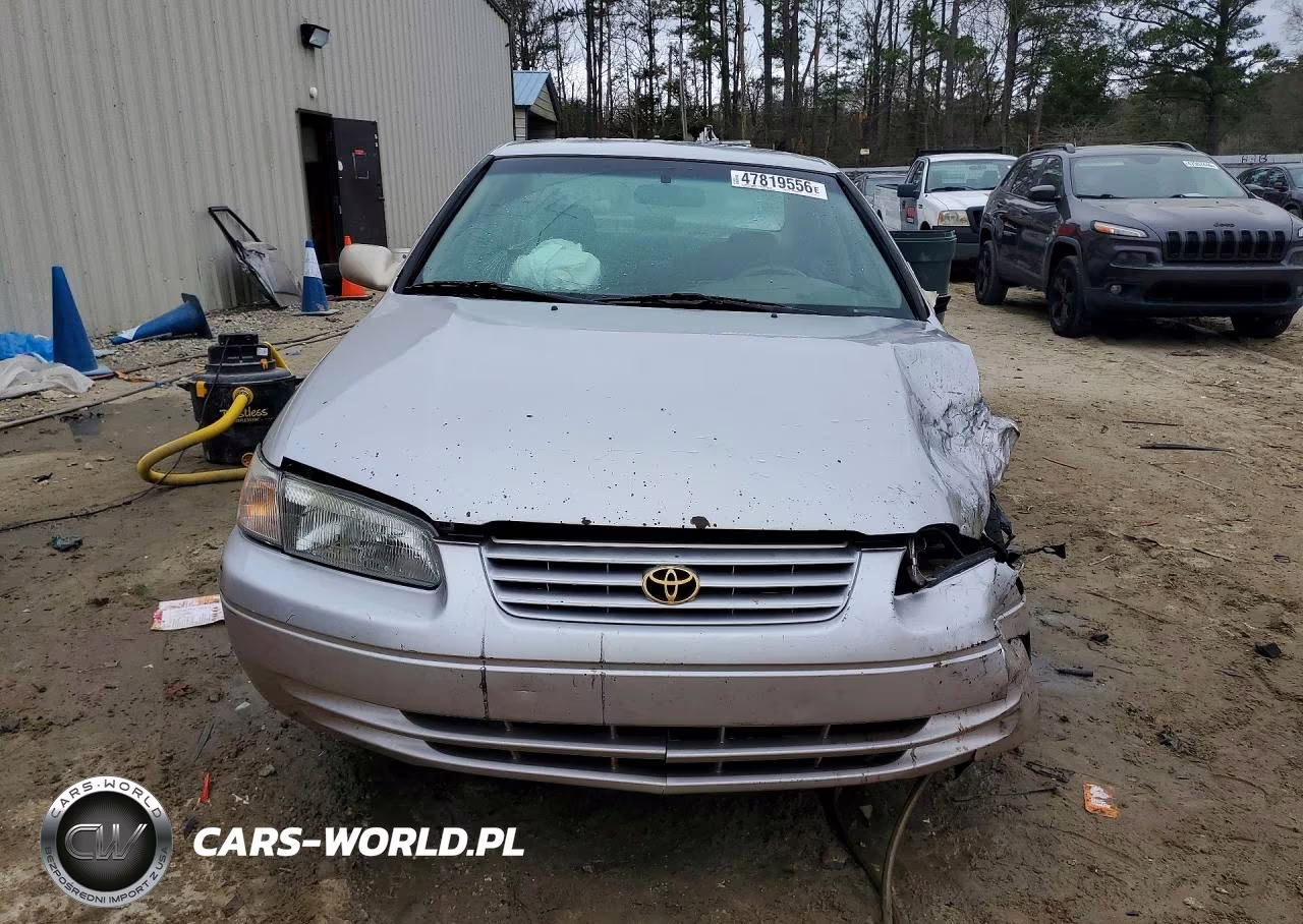 1998 Toyota Camry Le VIN:4T1BG22K4WU287449 - 5