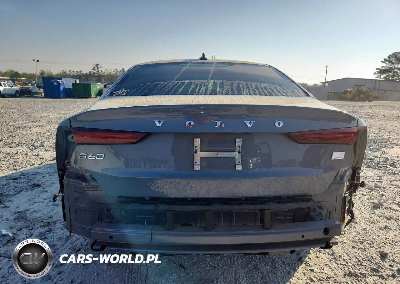 2022 Volvo S60 T8 Recharge R-Design Expressio VIN:7JRBR0FZ9NG162875 - 6