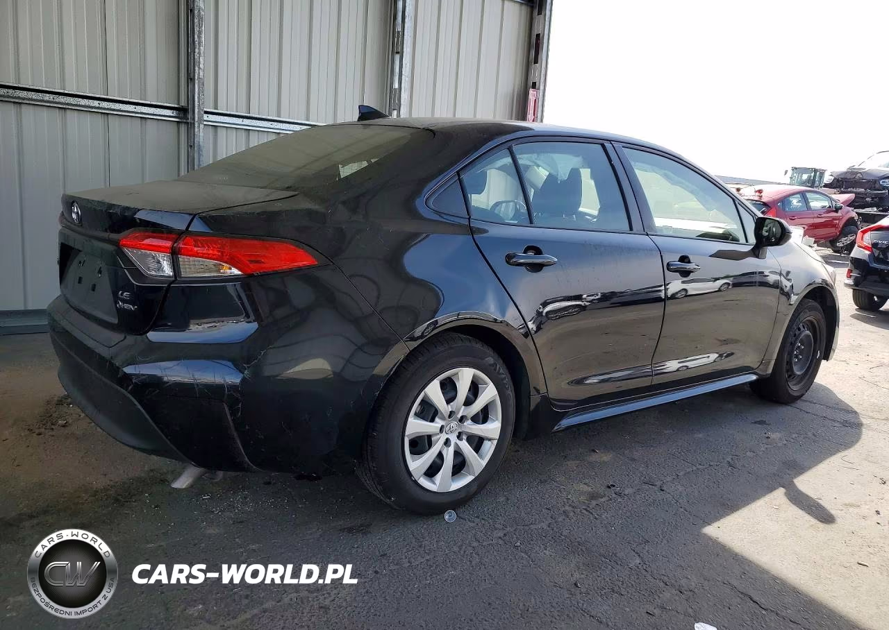 2025 Toyota Corolla Hybrid Le VIN:JTDBCMFE1S3105528 - 3