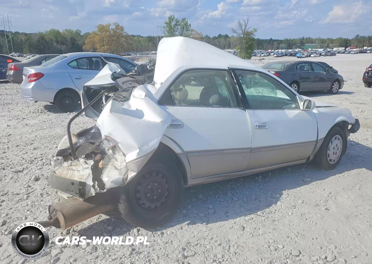 1997 Toyota Camry Le VIN:4T1BG22K3VU807736 - 3