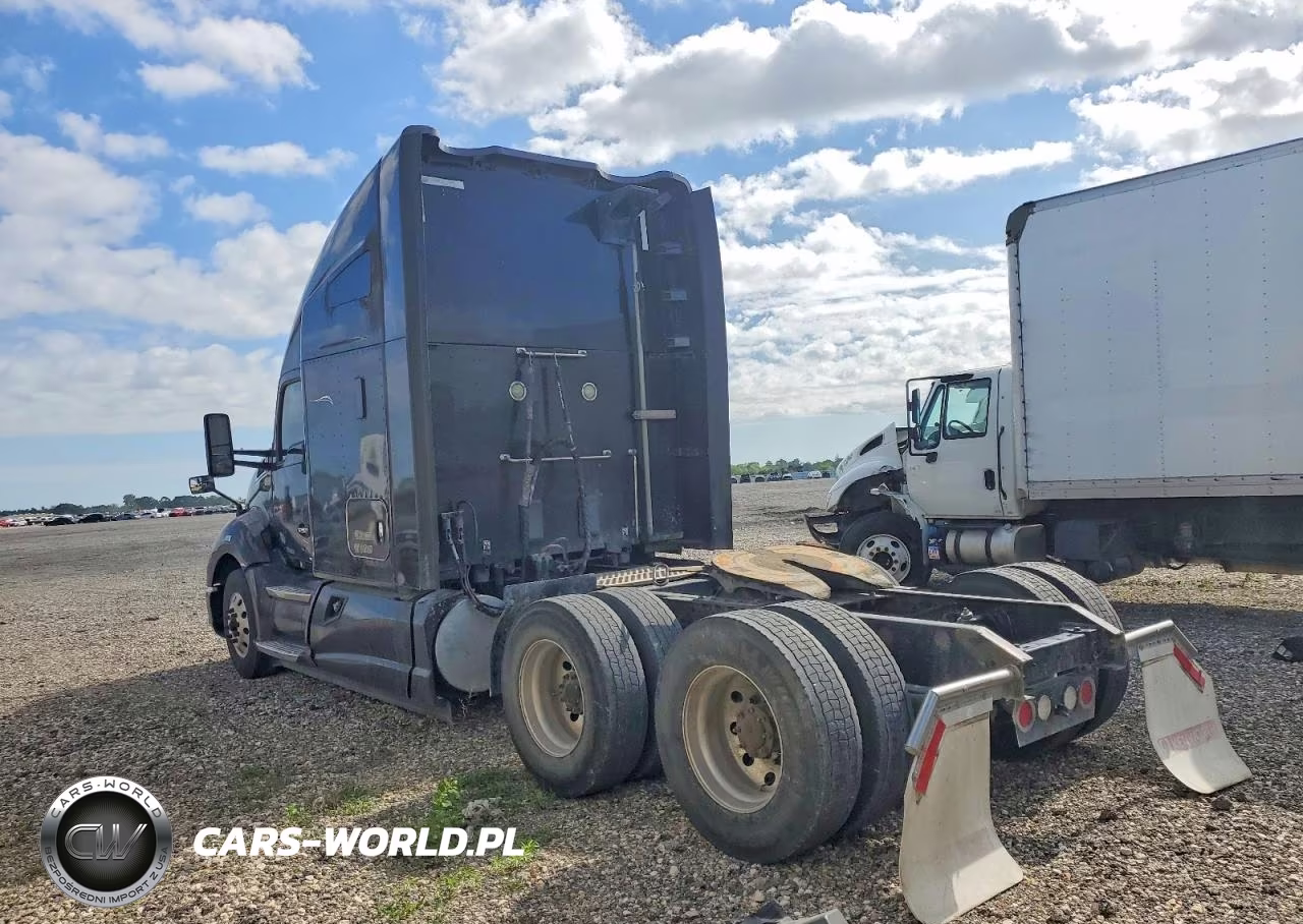 2016 Kenworth T680 Semi Truck VIN:1XKYD48X6GJ458828 - 3