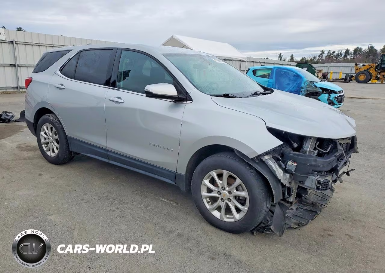 2018 Chevrolet Equinox Lt VIN:2GNAXSEV6J6153935 - 4