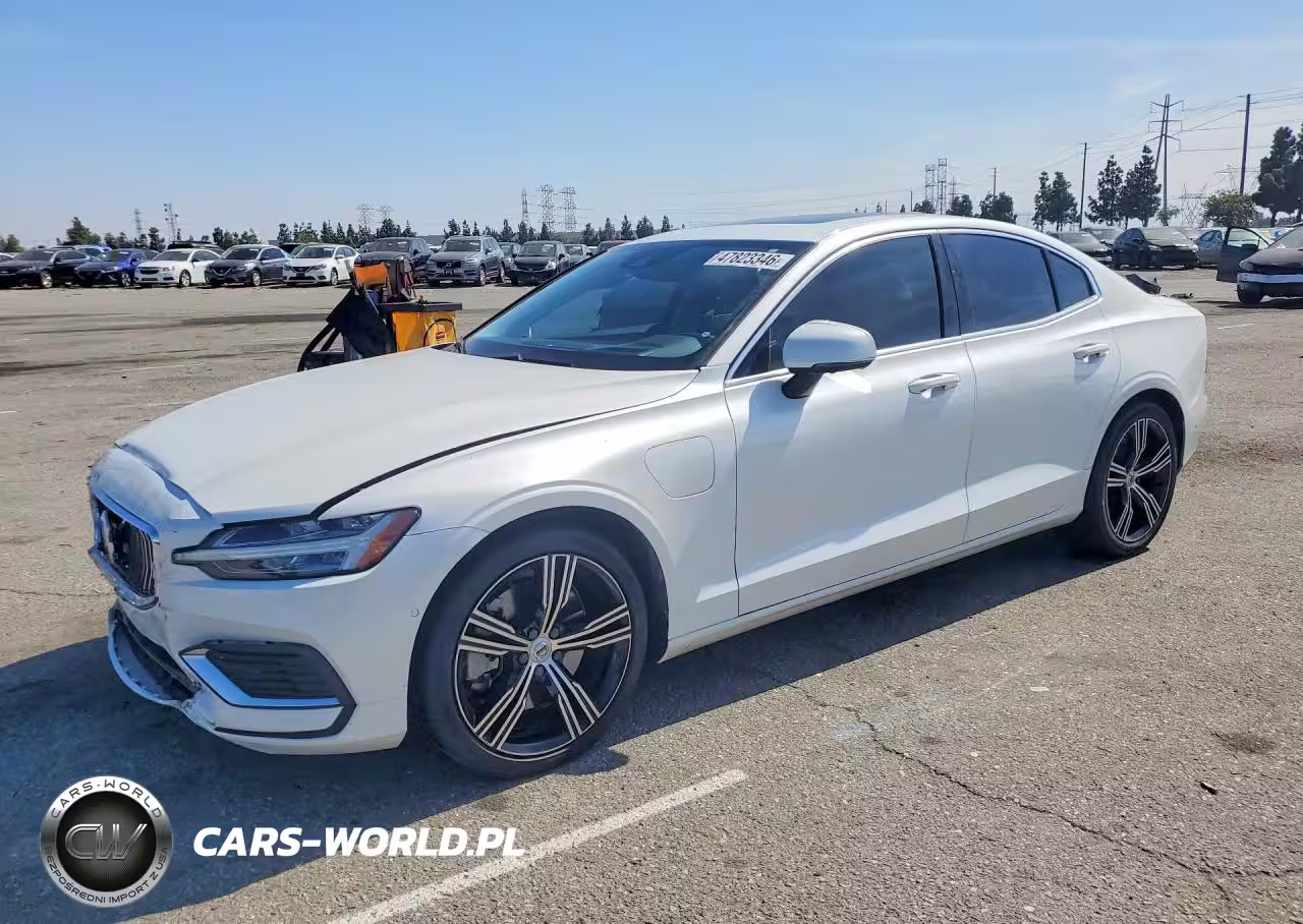 2021 Volvo S60 T8 Recharge Inscription