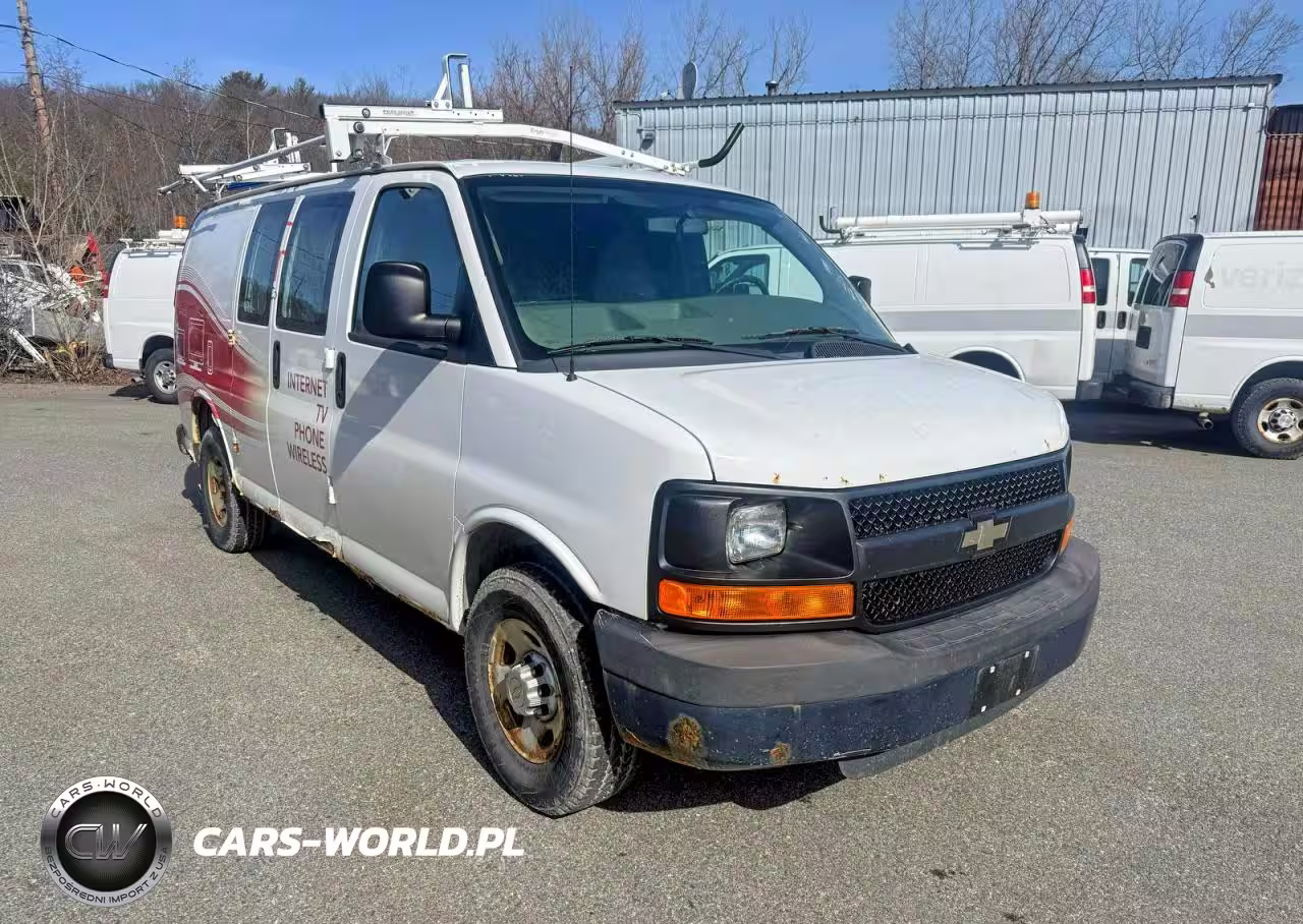2015 Chevrolet Express G2500