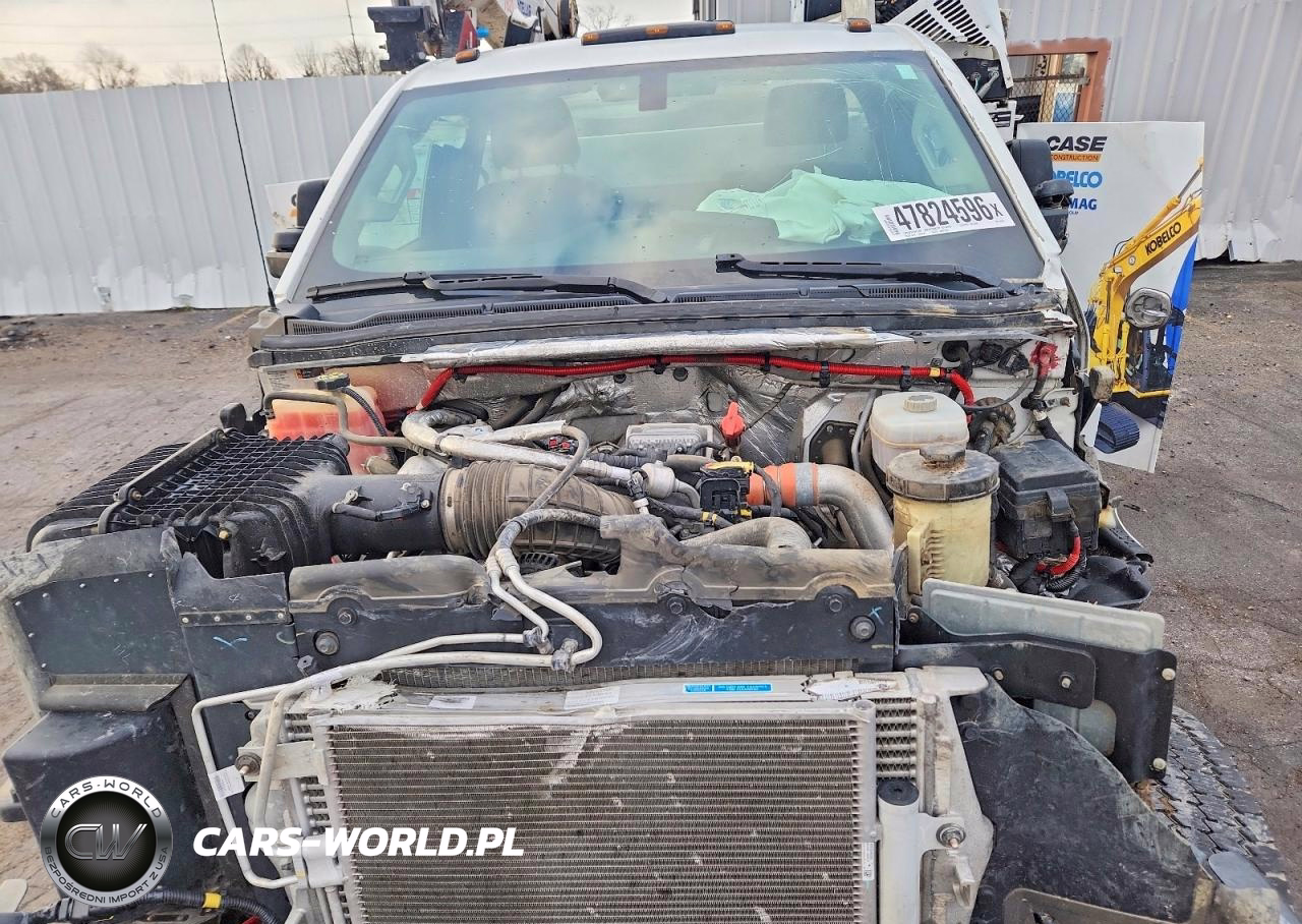 2021 Chev Silverado Medium Duty VIN:1HTKJPVKXMH664597 - 11