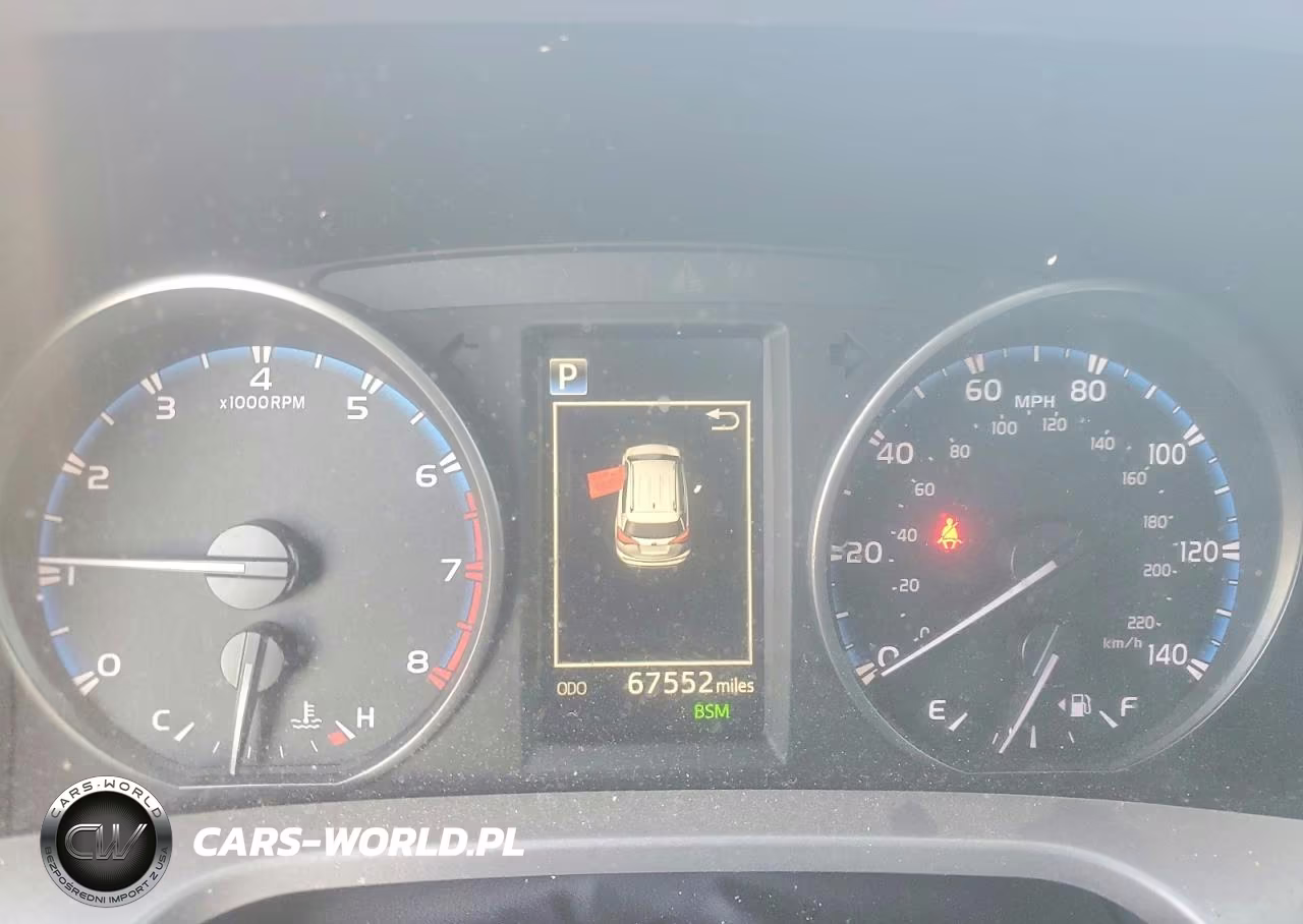 2018 Toyota Rav4 Xle VIN:JTMWFREV8JD128112 - 9
