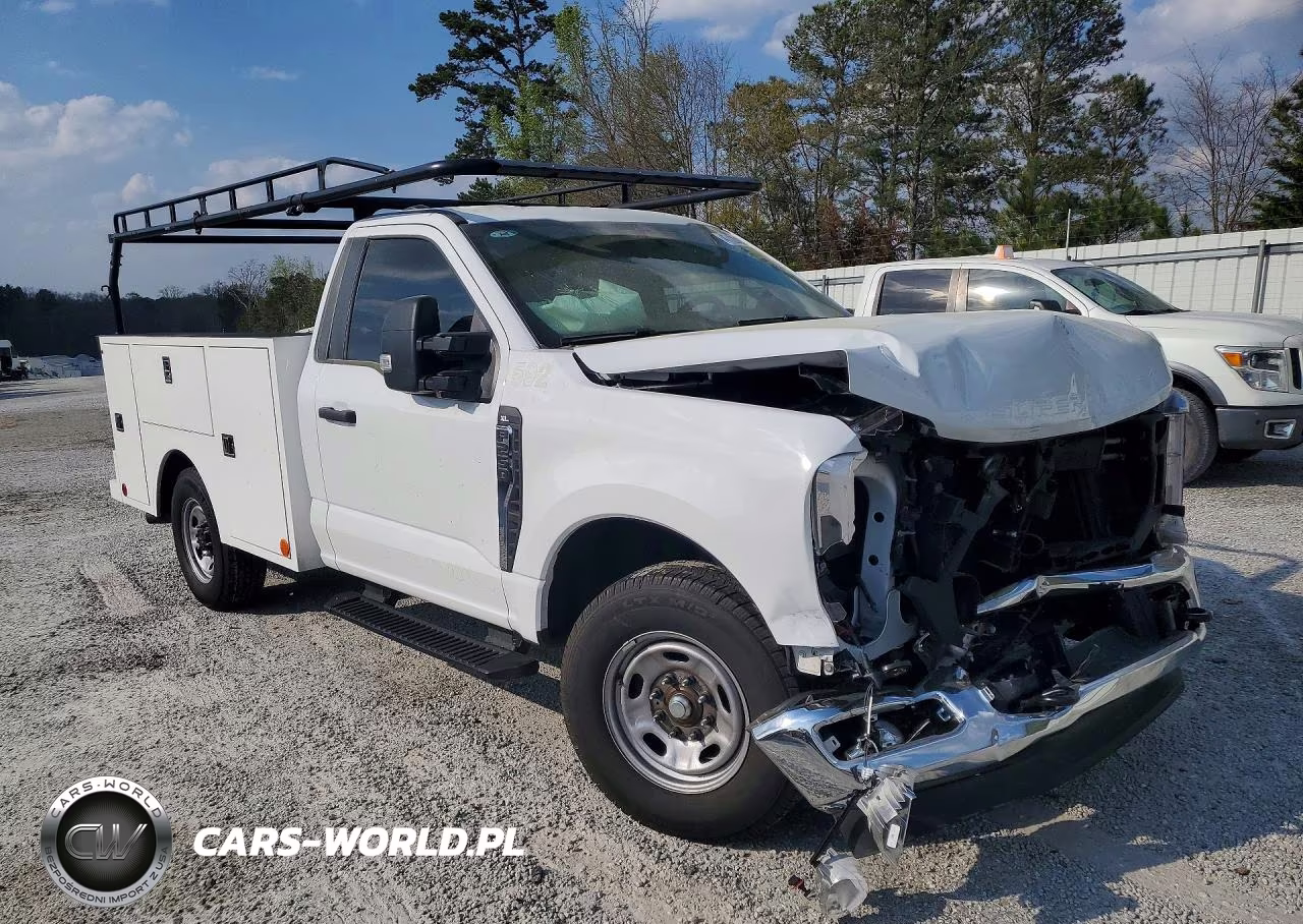 2025 Ford F250 Super Duty Utility - Service Truck VIN:1FTBF2AA0SEC02627 - 4
