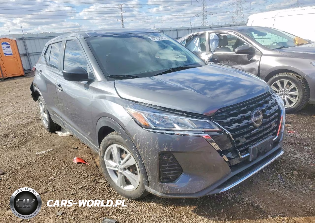 2023 Nissan Kicks S VIN:3N1CP5BV9PL475595 - 4