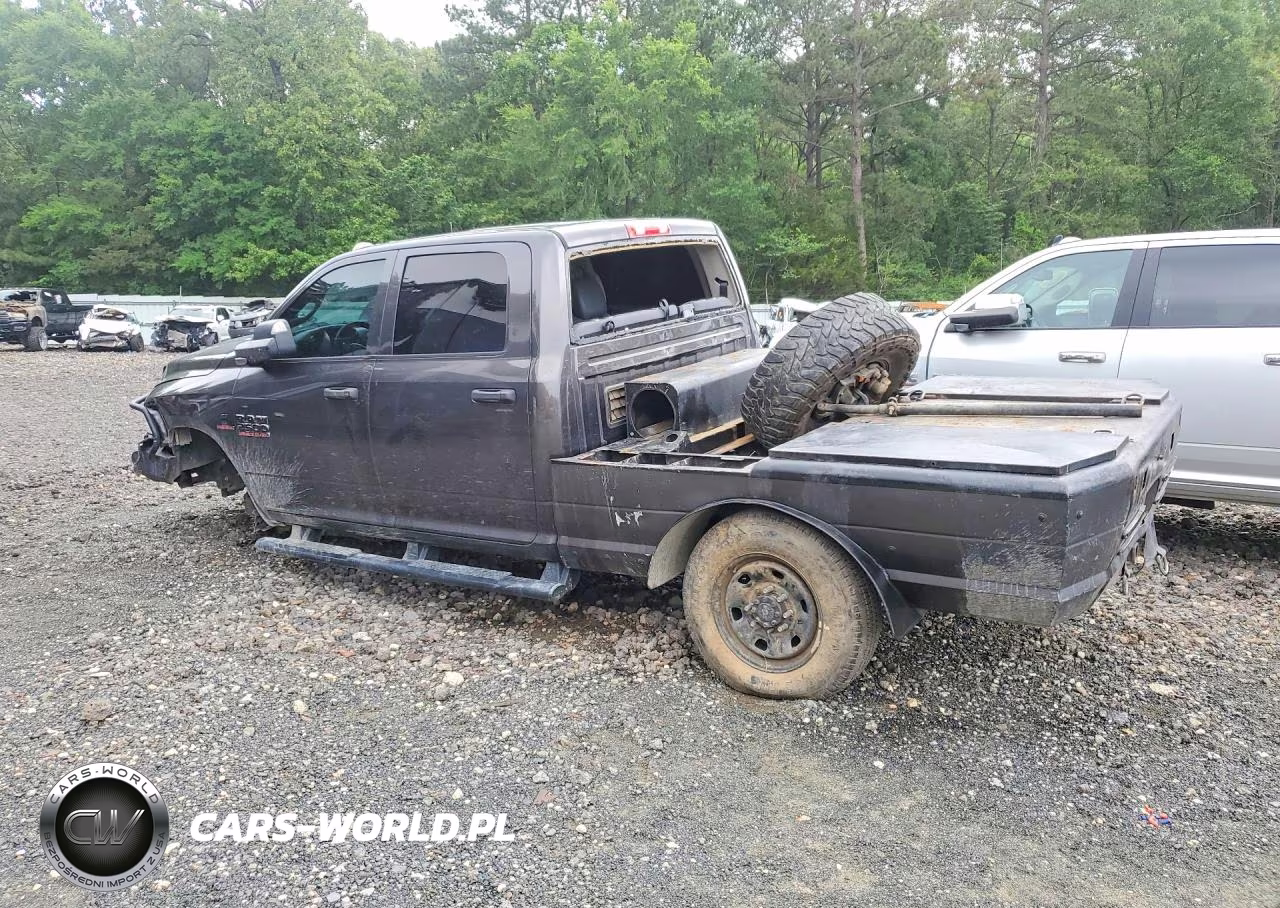 2017 Ram 2500 St Flatbed Truck VIN:3C6UR5CL0HG677686 - 2