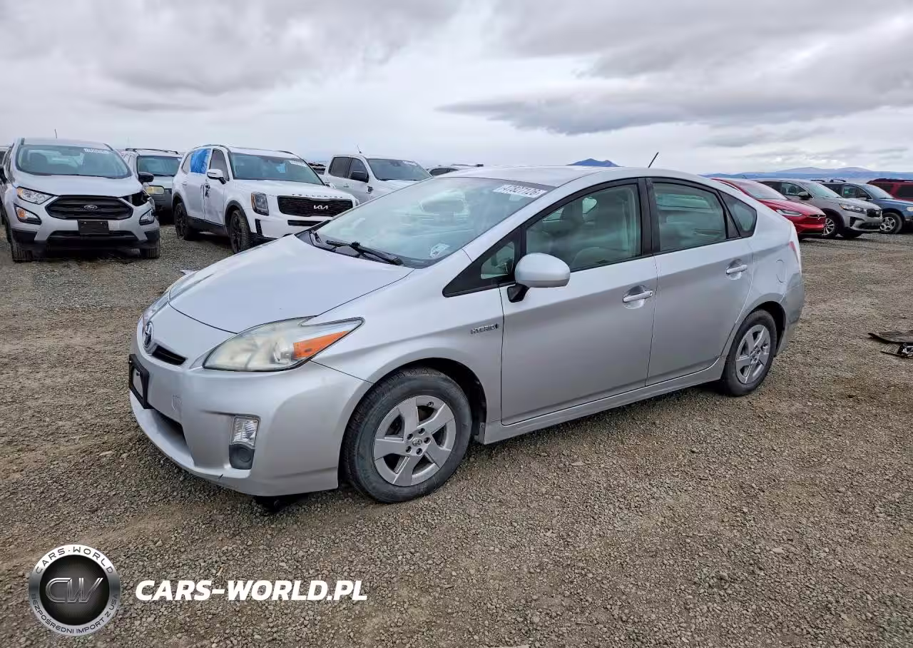 2011 Toyota Prius Two