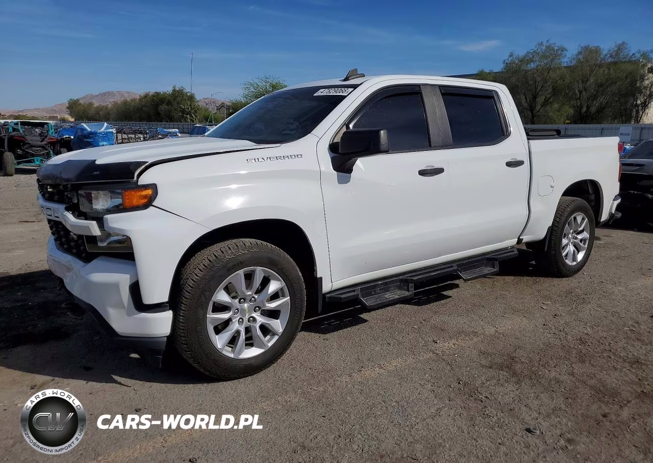 2020 Chevrolet Silverado C1500 Custom