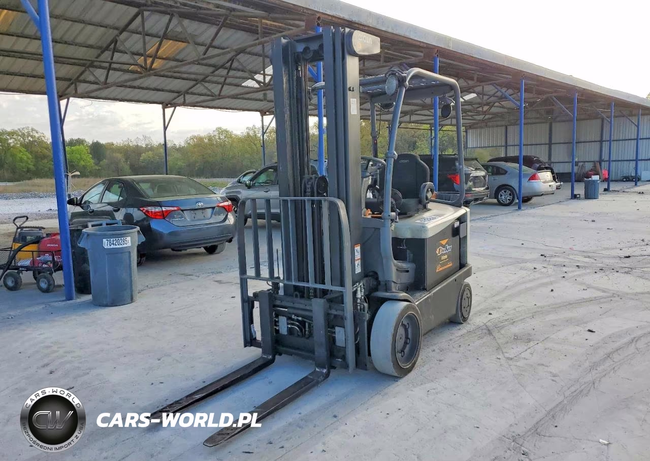 2019 Crown Unknown Warehouse Forklift VIN:10139800 - 2