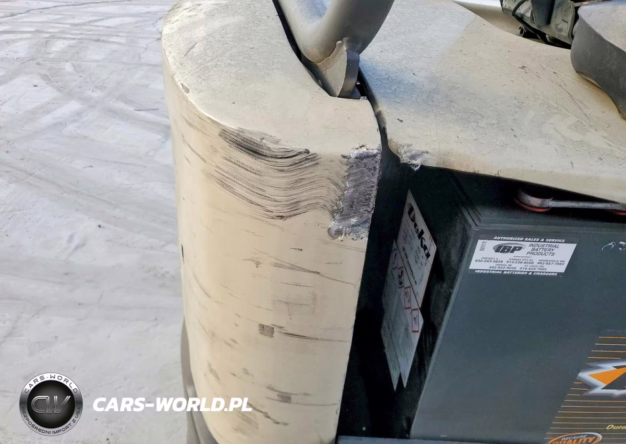 2019 Crown Unknown Warehouse Forklift VIN:10139800 - 9