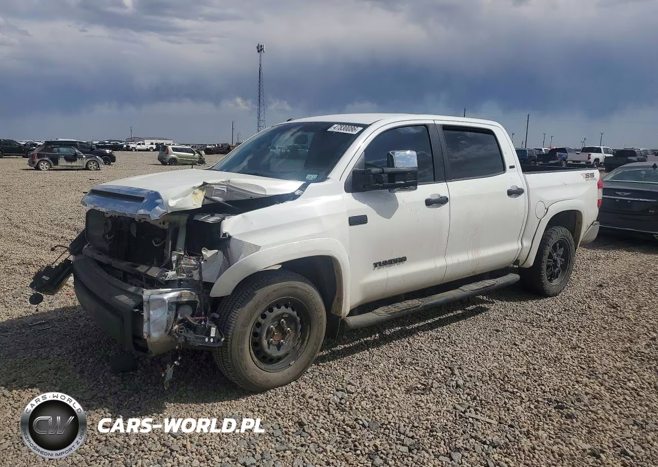 2017 Toyota Tundra Crewmax Sr5