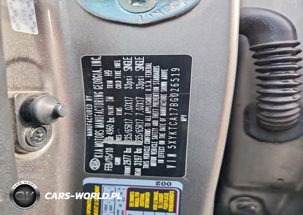 2011 Kia Sorento Lx VIN:5XYKTCA17BG026519 - 13