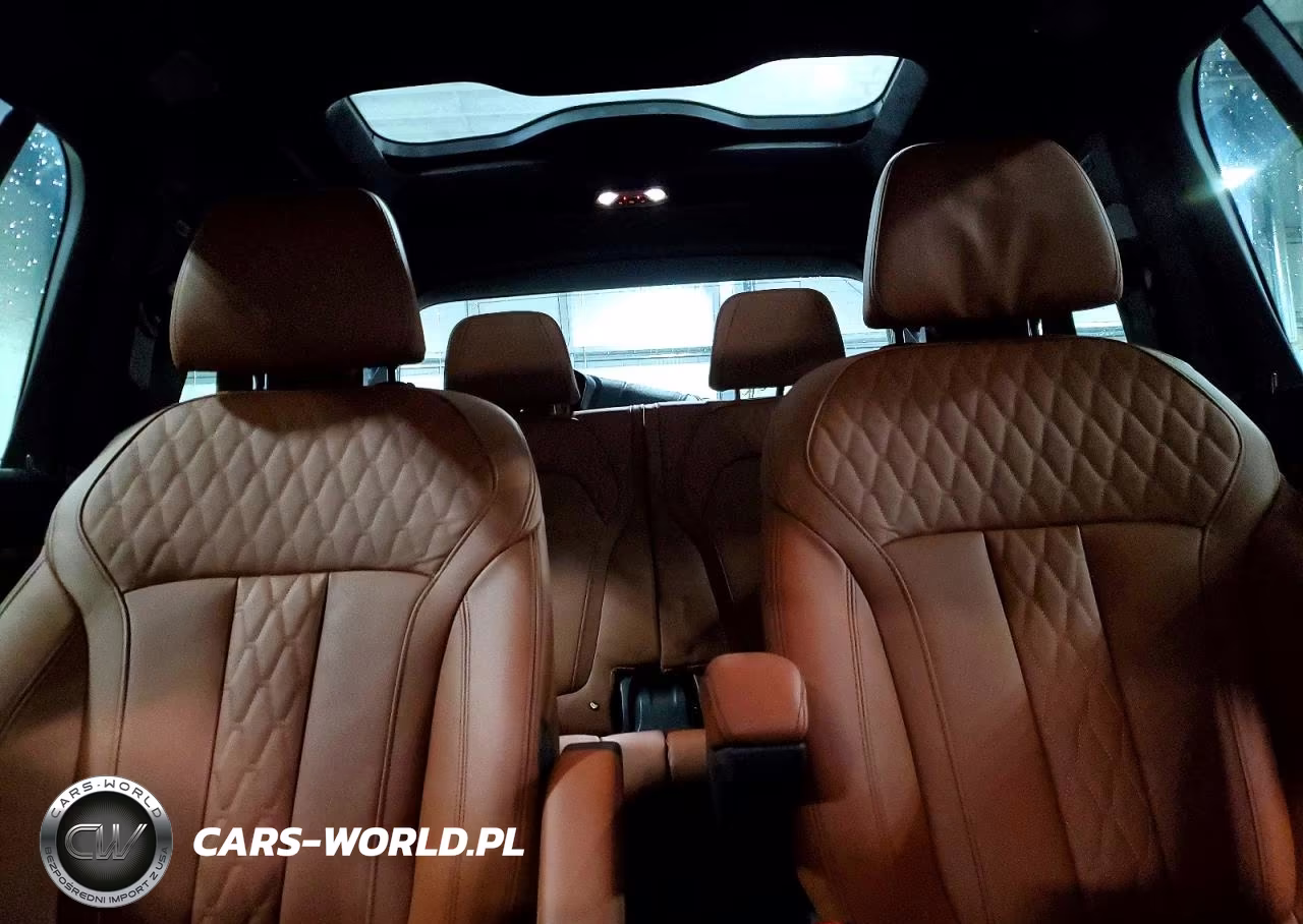 2025 BMW X7 M60I VIN:5UX33EM09S9Y51416 - 10