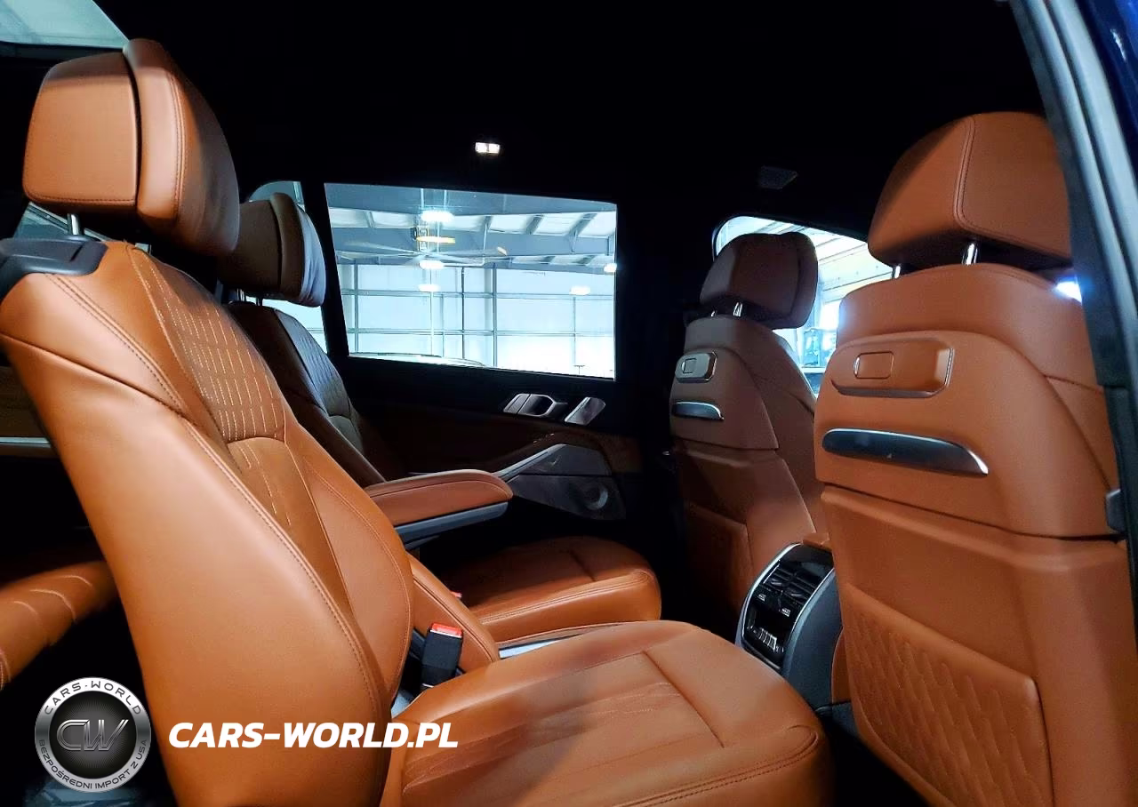2025 BMW X7 M60I VIN:5UX33EM09S9Y51416 - 11