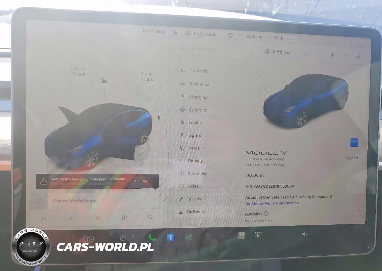 2022 Tesla Model Y VIN:7SAYGDEE8NF552609 - 9