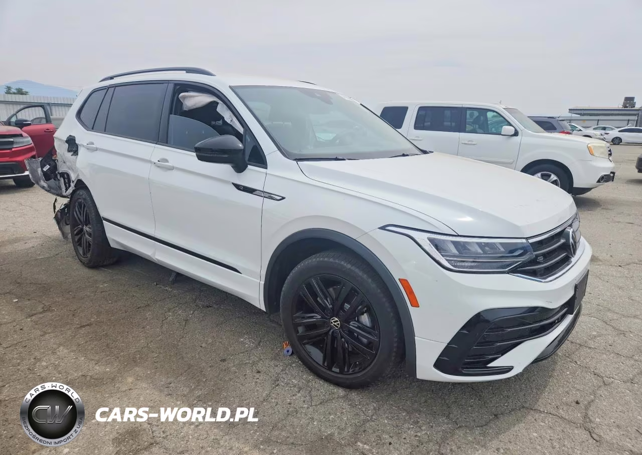 2022 Volkswagen Tiguan Se R-Line Black VIN:3VVCB7AX1NM022199 - 4