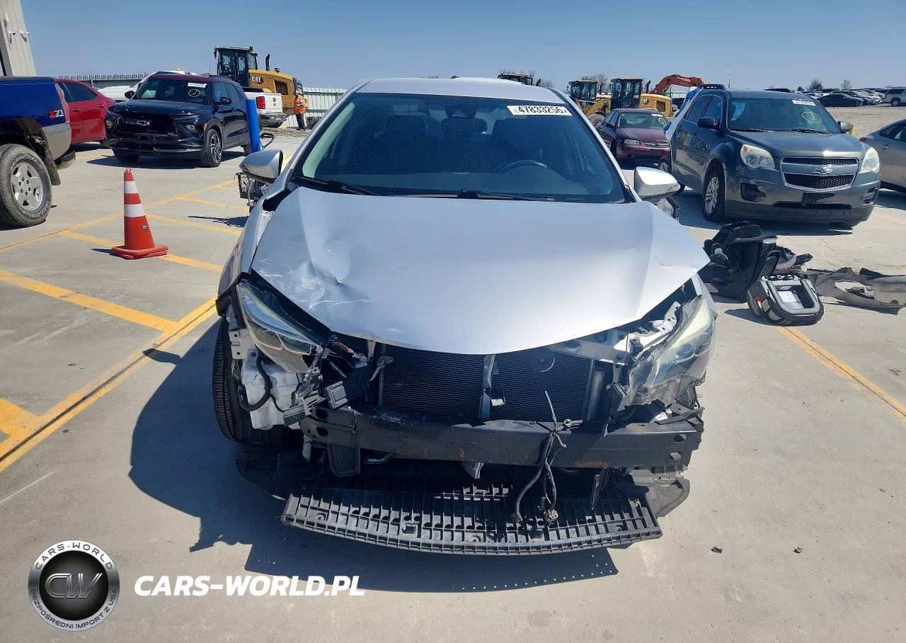 2017 Toyota Corolla Se VIN:2T1BURHE8HC748949 - 5
