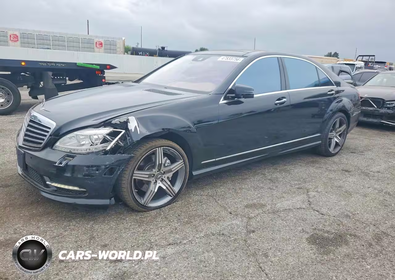 2013 Mercedes-Benz S 550 4Matic