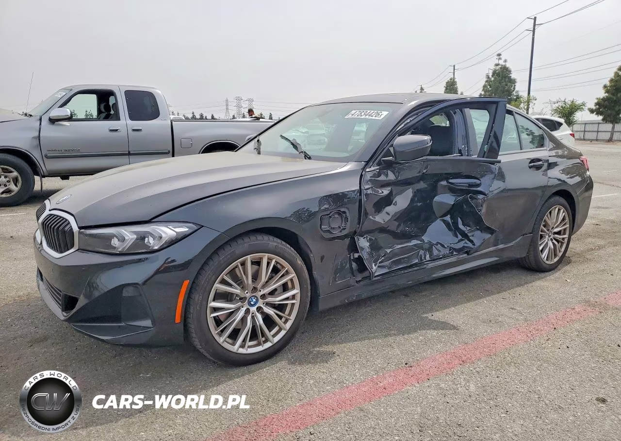 2023 BMW 330E